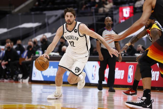 塔图姆38分绿军大胜爵士 火箭险胜马刺3连胜