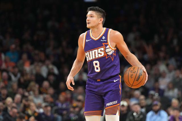 崔永熙：NBA连续训练强度很大 国内球员吃不消