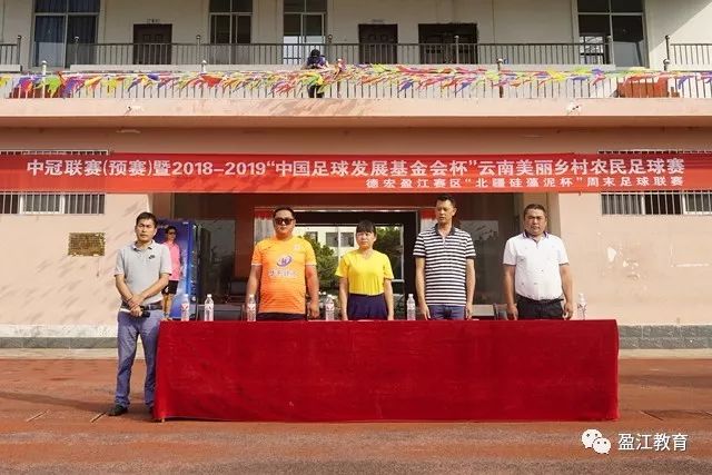 西多夫之子在昨日被丰塞卡征调 跟米兰一线队训练