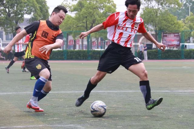 锡安28分鹈鹕力克篮网3连胜 独行侠险胜马刺